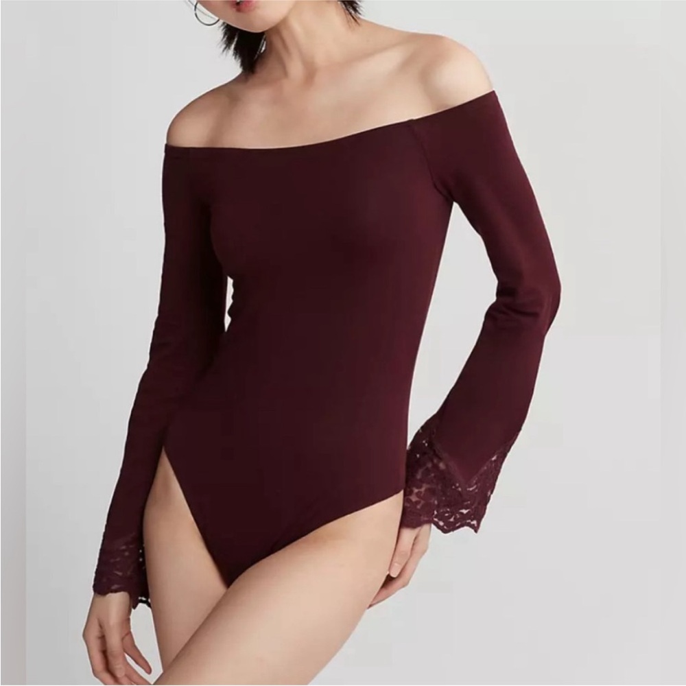 NWOT EXPRESS  Maroon/Burgundy off the shoulder lace sleeve bodysuit size large